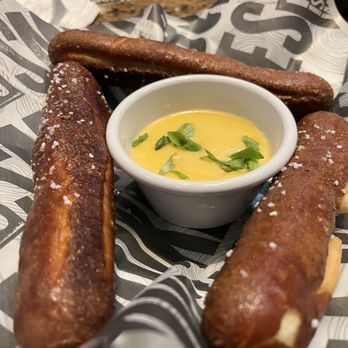 Smokey Bones  - Barbeque Near Me - Bowie, Maryland