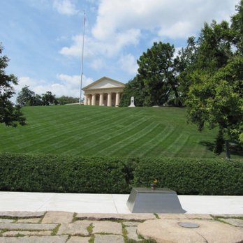 Arlington House - View - Landmarks & Historical Buildings Near Me Arlington House - View - Landmarks & Historical Buildings Near Me