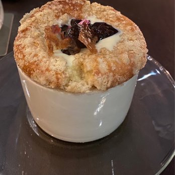 Solera - Lavender soufflé - Lounges Near Me - Honolulu, Hawaii Solera - Lavender soufflé - Lounges Near Me - Honolulu, Hawaii