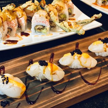 Fuumi - Scallops nigiri - Sushi Bars Near Me - Burlingame, California Fuumi - Scallops nigiri - Sushi Bars Near Me - Burlingame, California