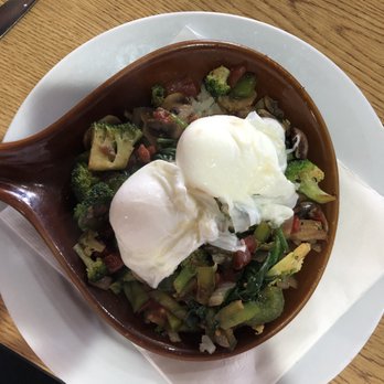 Sara's Kitchen - Fresh Veggie Skillet - Breakfast & Brunch Near Me - Palm Beach Gardens, Florida Sara's Kitchen - Fresh Veggie Skillet - Breakfast & Brunch Near Me - Palm Beach Gardens, Florida