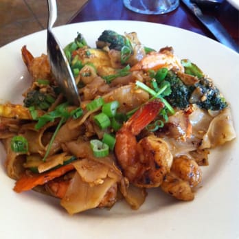 Spice Thai - Pad See Ew - Thai Near Me - Lake Forest, California Spice Thai - Pad See Ew - Thai Near Me - Lake Forest, California