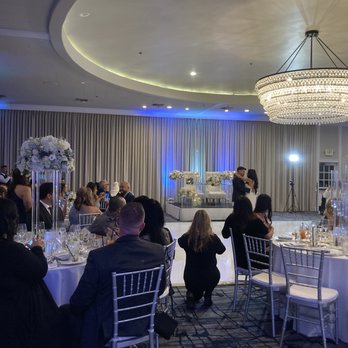 Special Event Proz - First Dance - DJs Near Me - Winnetka, California Special Event Proz - First Dance - DJs Near Me - Winnetka, California