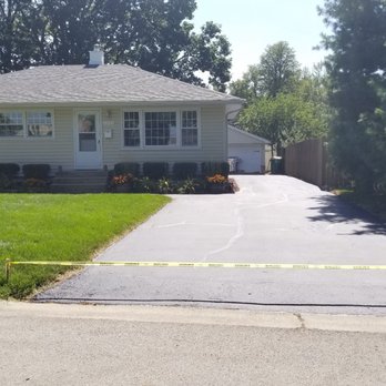 Diamond Asphalt Sealcoating and Concrete - Masonry/Concrete Near Me - Mokena, Illinois