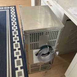 Johnson's Appliances & Bedding