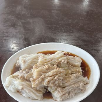 Auntie Kitchen - Beef roll - Cantonese Near Me - San Gabriel, California Auntie Kitchen - Beef roll - Cantonese Near Me - San Gabriel, California