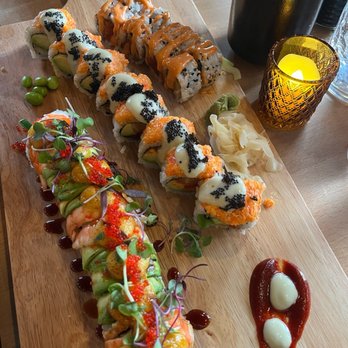 Rice N Roll Bistro - Sushi Bars Near Me - Milwaukee, Wisconsin Rice N Roll Bistro - Sushi Bars Near Me - Milwaukee, Wisconsin