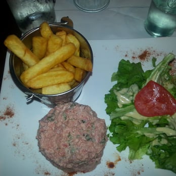 Le Bistro des Galopins - Tartare de boeuf - Bars Near Me - Paris, 75 Le Bistro des Galopins - Tartare de boeuf - Bars Near Me - Paris, 75