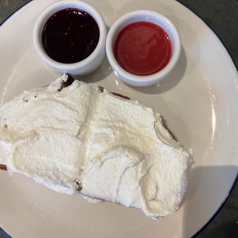 Interstellar - 4/23/23 Fresh Ricotta Toast with House Jam - Coffee & Tea Near Me - Santa Monica, California