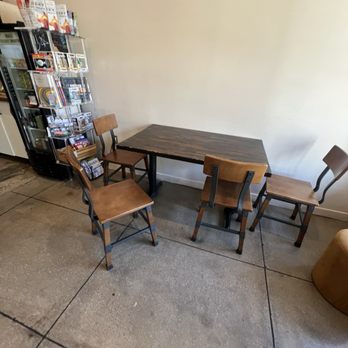 Kafn Coffee Bar - Seating - Coffee & Tea Near Me - Glendale, California