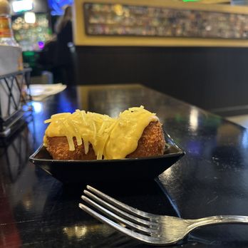 Mac Daddy’s - Cougar gold Mac balls - American Near Me - Spokane, Washington