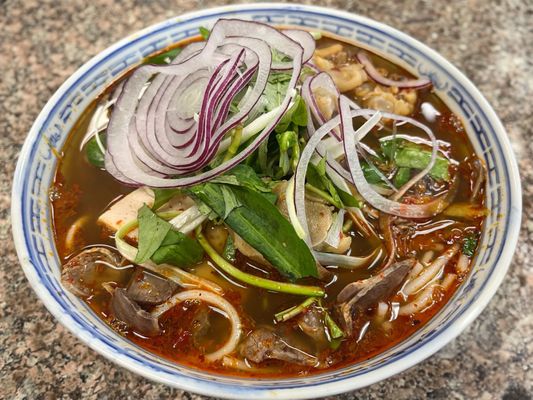 Phở Tây Đô by null
