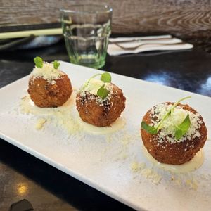 Leonardo’s on Yelp