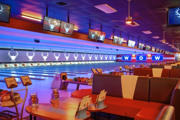 Bowlero Norco by null