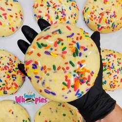 Smart Whoopies - Big enough to share....but will you?  Smart Whoopies Gourmet Whoopie Pies are appropriately 4.25" round and  1/2 Pound Each!
