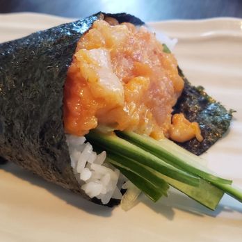 Bei - Spicy yellow tail hand roll - Sushi Bars Near Me - Scottsdale, Arizona