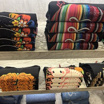 Ay Guey - Tons of t's - pricey - Women's Clothing Near Me - México, D.F., DIF