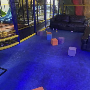 Awesome Indoor Playground - Inside the play area, the floor padding is visually very dirty. - Indoor Playcenter Near Me - Salem, Oregon Awesome Indoor Playground - Inside the play area, the floor padding is visually very dirty. - Indoor Playcenter Near Me - Salem, Oregon