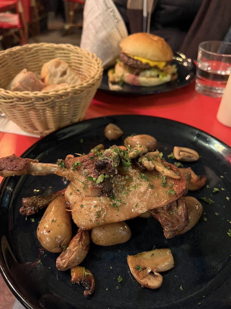 CAFÉ DU MARCHÉ Updated March 2025 157 Photos & 181 Reviews 38 rue Cler, Paris, France