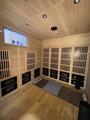 HOTWORX - Eastvale, CA