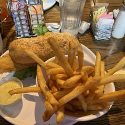 Chris' Pancake & Dining - Fish sandwich