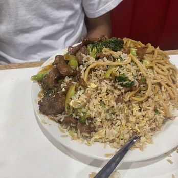 Silver Garden - Chinese Near Me - Sacramento, California Silver Garden - Chinese Near Me - Sacramento, California