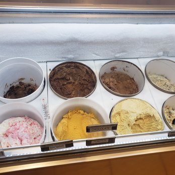 Hand & Spoon - Ice cream station - Ice Cream & Frozen Yogurt Near Me - Redondo Beach, California Hand & Spoon - Ice cream station - Ice Cream & Frozen Yogurt Near Me - Redondo Beach, California