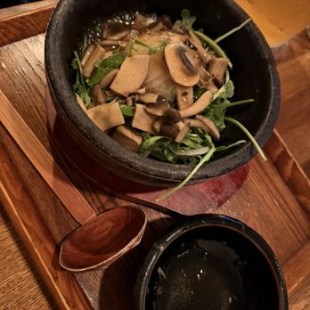 Raisu - Agedashi tofu - Japanese Near Me - Vancouver, British Columbia