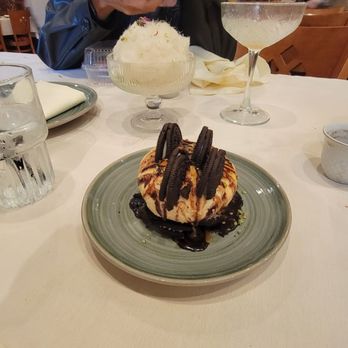Carousel Restaurant - Middle Eastern Near Me - Glendale, California