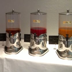Best Western - Frühstücksbuffet - Saftbar