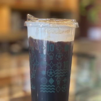Cafe De Olla Bakery - Cold brew coffee with cold foam - Patisserie/Cake Shop Near Me - Duarte, California