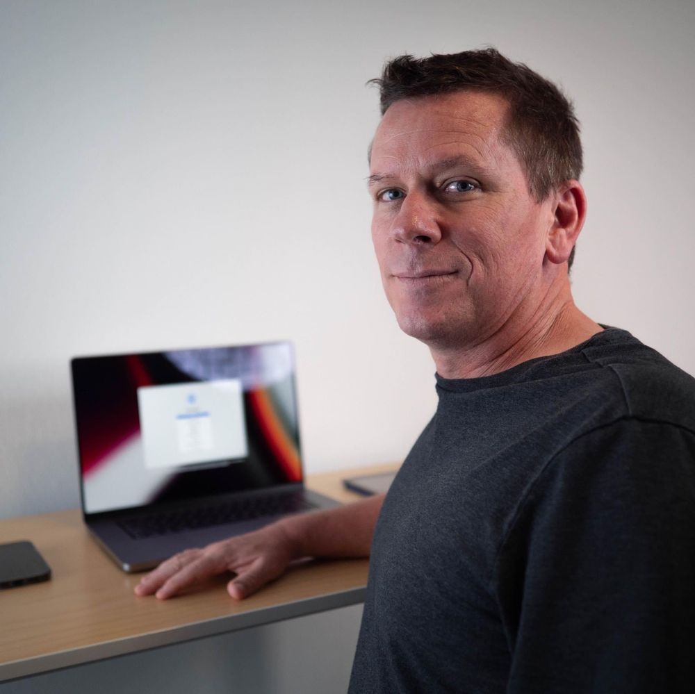 MIKE THE MAC GUY Updated May 2024 Venice, Florida IT Services