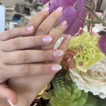 MStella Nail Bar - Light pink chrome nails - Nail Salons Near Me - Dallas, Texas MStella Nail Bar - Light pink chrome nails - Nail Salons Near Me - Dallas, Texas