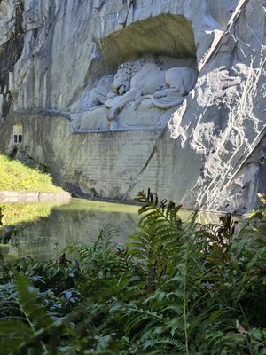 Lion Monument by null