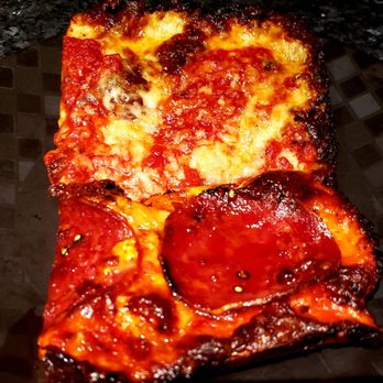 MAMA'S TOO! - Spicy soppressata and the upside down house special - Pizza Near Me - New York, New York MAMA'S TOO! - Spicy soppressata and the upside down house special - Pizza Near Me - New York, New York