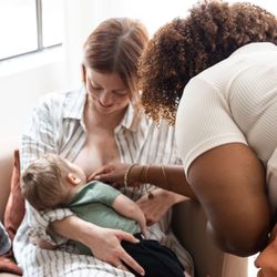 Village Birth - Lactation Consultant, Evonne Smith, IBCLC, sees clients 1:1 for breastfeeding support.