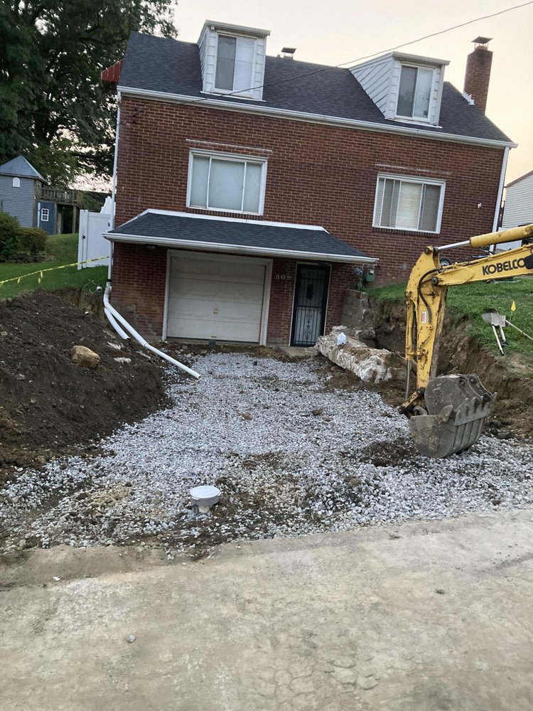 Slide of DeMonte Contracting