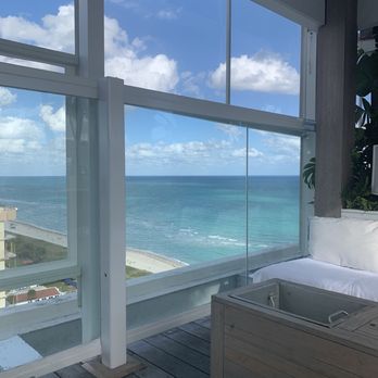 1 Hotel South Beach - Rooftop pool cabana - Hotels Near Me - Miami Beach, Florida 1 Hotel South Beach - Rooftop pool cabana - Hotels Near Me - Miami Beach, Florida