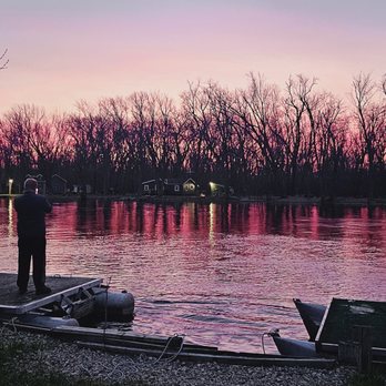 Gill's Landing - Another beautiful sunset - Breakfast & Brunch Near Me - Weyauwega, Wisconsin Gill's Landing - Another beautiful sunset - Breakfast & Brunch Near Me - Weyauwega, Wisconsin