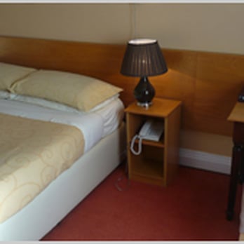 Rose Lodge Guest House - Guest Houses Near Me - Cork, Colorado Rose Lodge Guest House - Guest Houses Near Me - Cork, Colorado