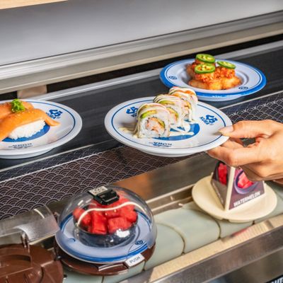 Kura Revolving Sushi Bar, 11161 Westheimer Road, Suite B, Houston