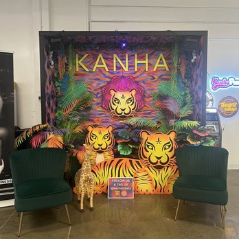 Jaderoom - kanha set up - Cannabis Dispensaries Near Me - Santa Ana, California