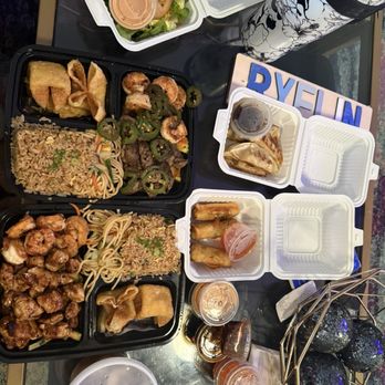 Hibachi Hero - Two combo plates, gyoza, veggie egg rolls, salad and onion soup - Japanese Near Me - Houston, Texas Hibachi Hero - Two combo plates, gyoza, veggie egg rolls, salad and onion soup - Japanese Near Me - Houston, Texas