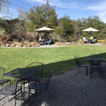 Mazzocco Sonoma - Their patio is gorgeous! - Wineries Near Me - Healdsburg, California Mazzocco Sonoma - Their patio is gorgeous! - Wineries Near Me - Healdsburg, California