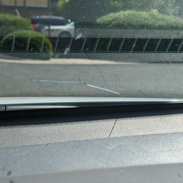 Crack now huge because of Safelite trying to repair in the hot Sun instead of their garage. Crack now huge because of Safelite trying to repair in the hot Sun instead of their garage.