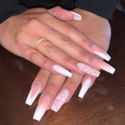 Acrylic Full set with custom design request Acrylic Full set with custom design request