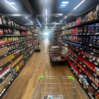 La Comer - Grocery Near Me - Palmilla, BCS