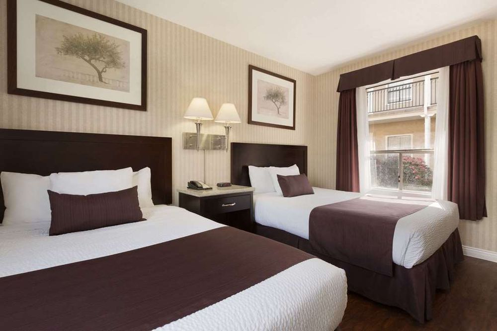 Days Inn Vancouver - Metro