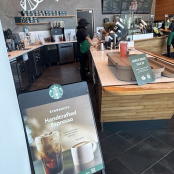 Starbucks - Coffee & Tea Near Me - Kenner, Louisiana Starbucks - Coffee & Tea Near Me - Kenner, Louisiana