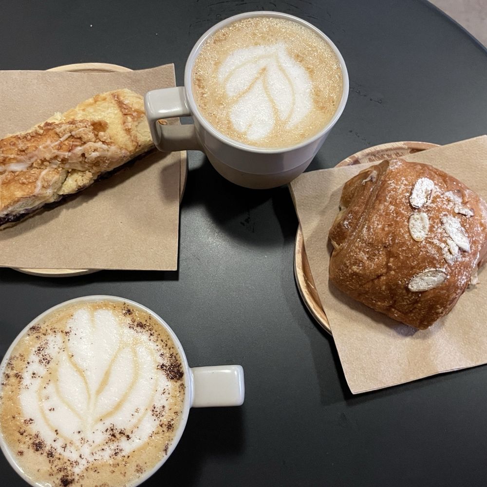 Exquisite Creatures Coffee - Blueberry danish, Popcorn Latte, almond croissant, Wintermint Mocha - Coffee & Tea Near Me - Portland, Oregon Exquisite Creatures Coffee - Blueberry danish, Popcorn Latte, almond croissant, Wintermint Mocha - Coffee & Tea Near Me - Portland, Oregon